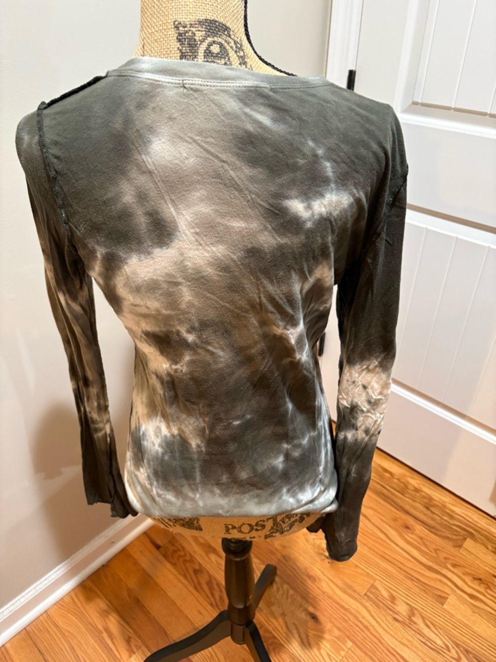 ▪️Haley K Tie Dye Tee - Picture 5 of 7